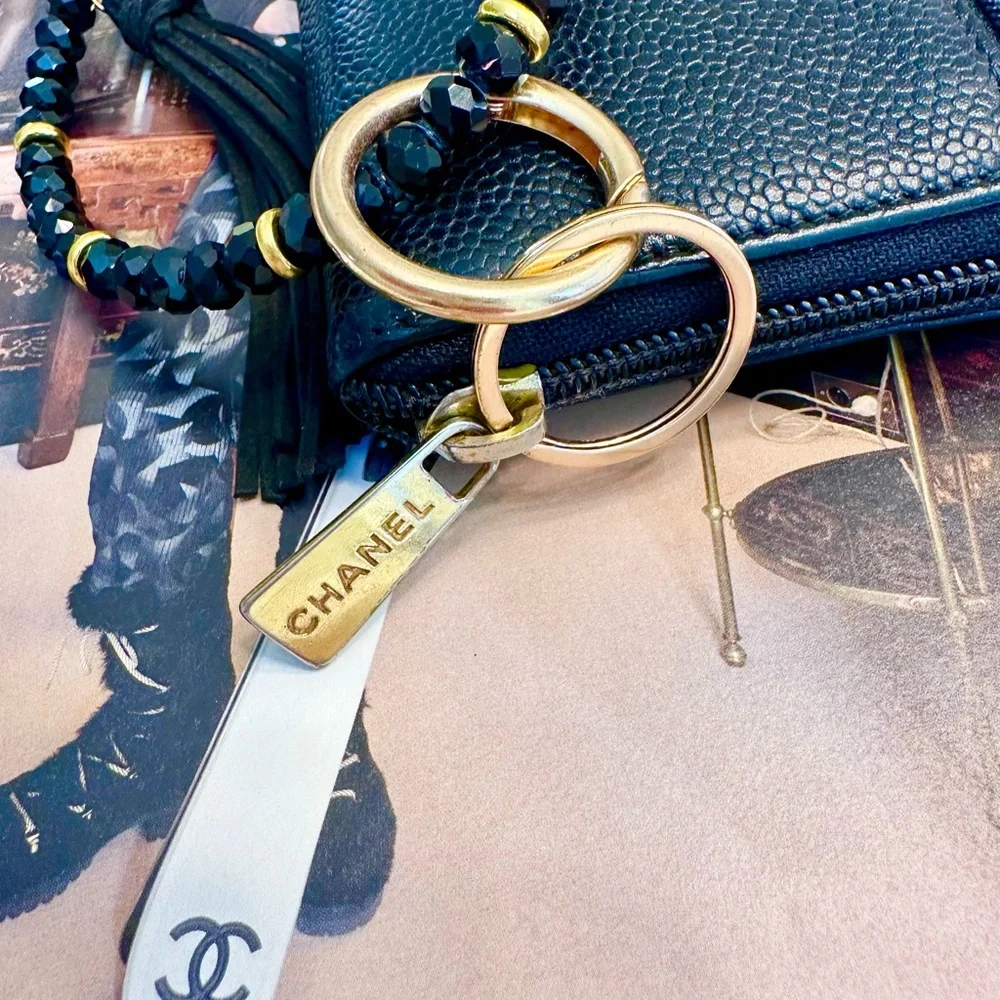 CHANEL Long Zip Wallet Caviar - Picture 5 of 10